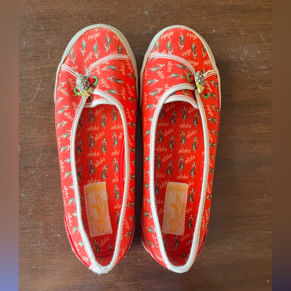 Red Rocketdog slip on shoes